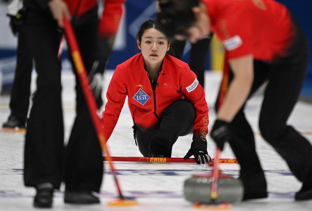 体育世预赛欧洲区：英格兰5比0阿尔巴尼亚 基本锁定小组第一